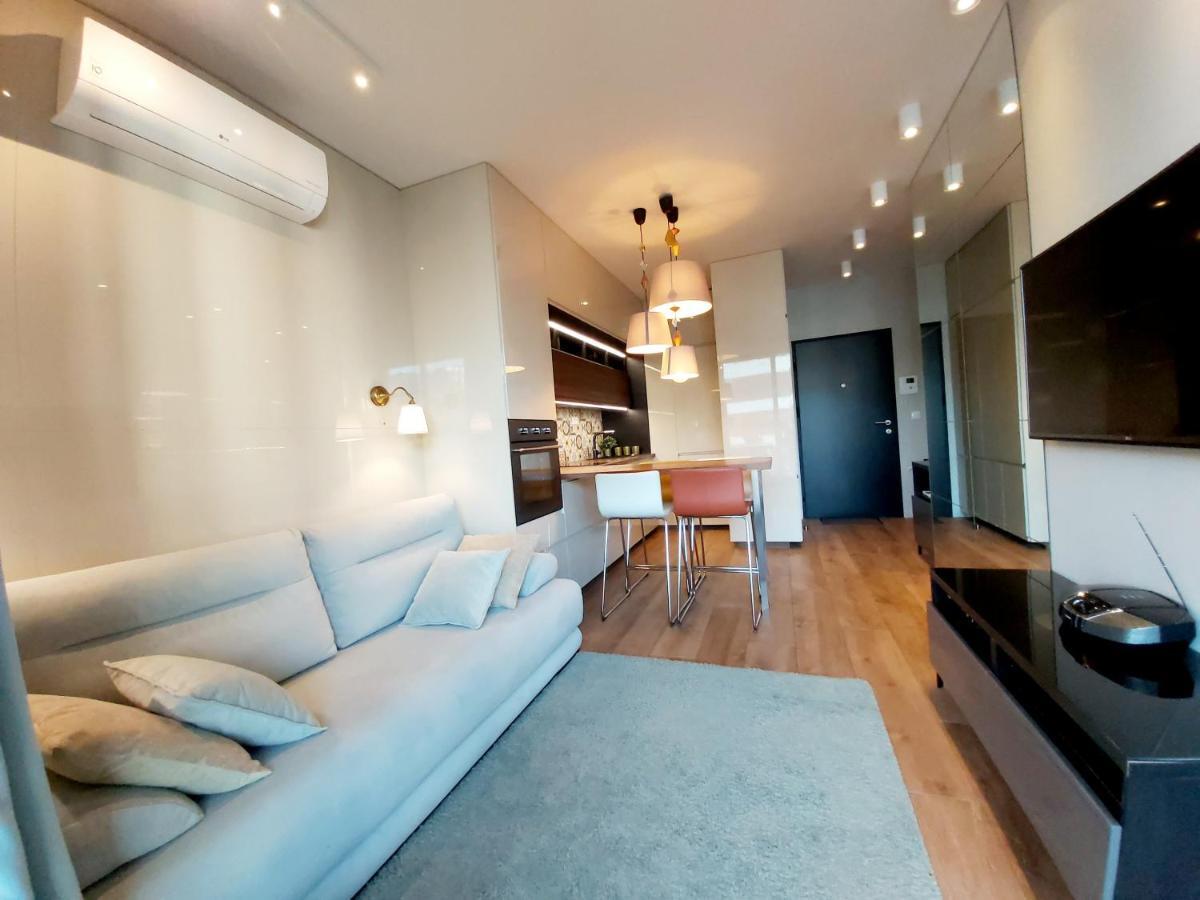 Siedmiogrodzka - Most Handy Location, Aircon & Garage Free Varsavia Esterno foto